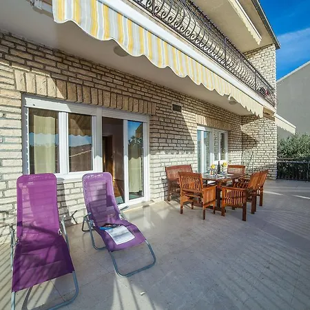 Apartamento Buba 1844 *